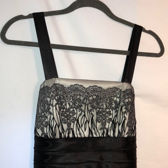 Dress Barn Collection Party/Cocktail Dress - Picture 2 of 8